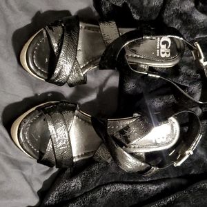 Size 8 Gianni Bini black strappy heels... super cute!